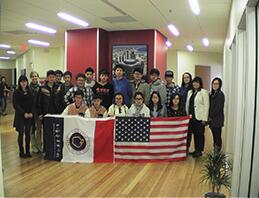 上海金苹果双语学校国际部美国加拿大游学